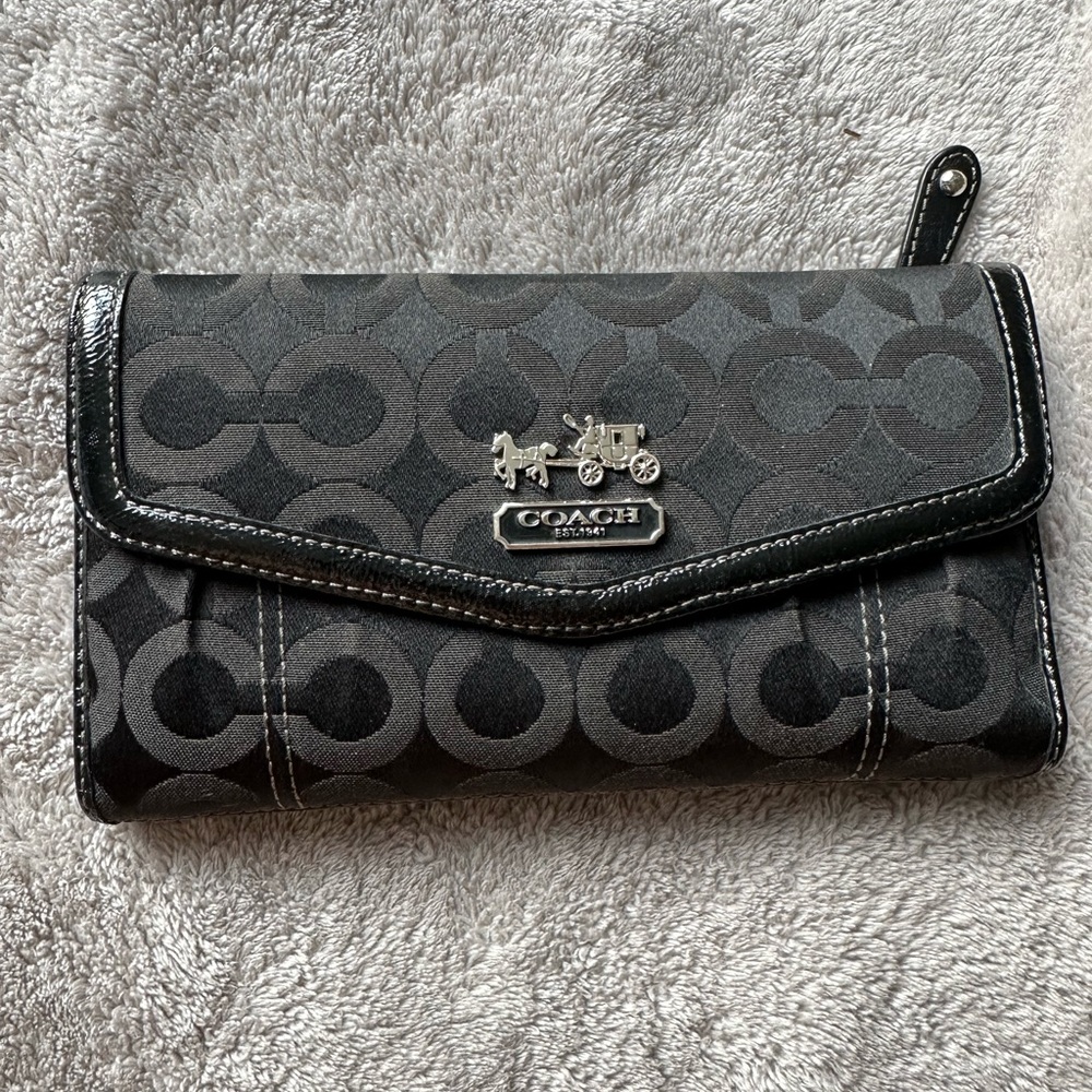 Coach wallet